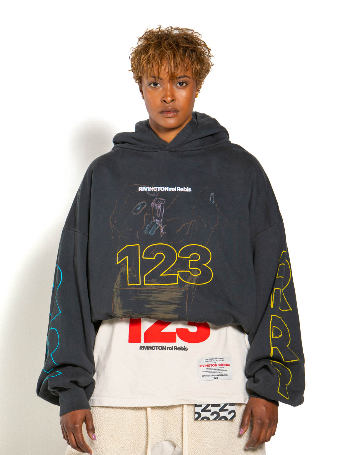正規品　新品　RRR123 EKKLECIA II HOODIE 値下 正規品 新品 RRR123 EKKLECIA II HOODIE 値下