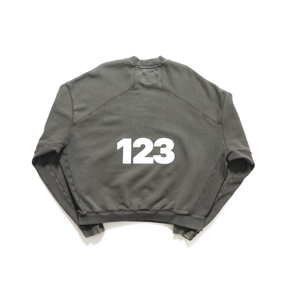 
                      
                        USO-123 CVA CREWNECK
                      
                    