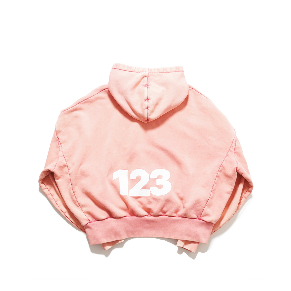 
                      
                        USO-123 HOODIE
                      
                    