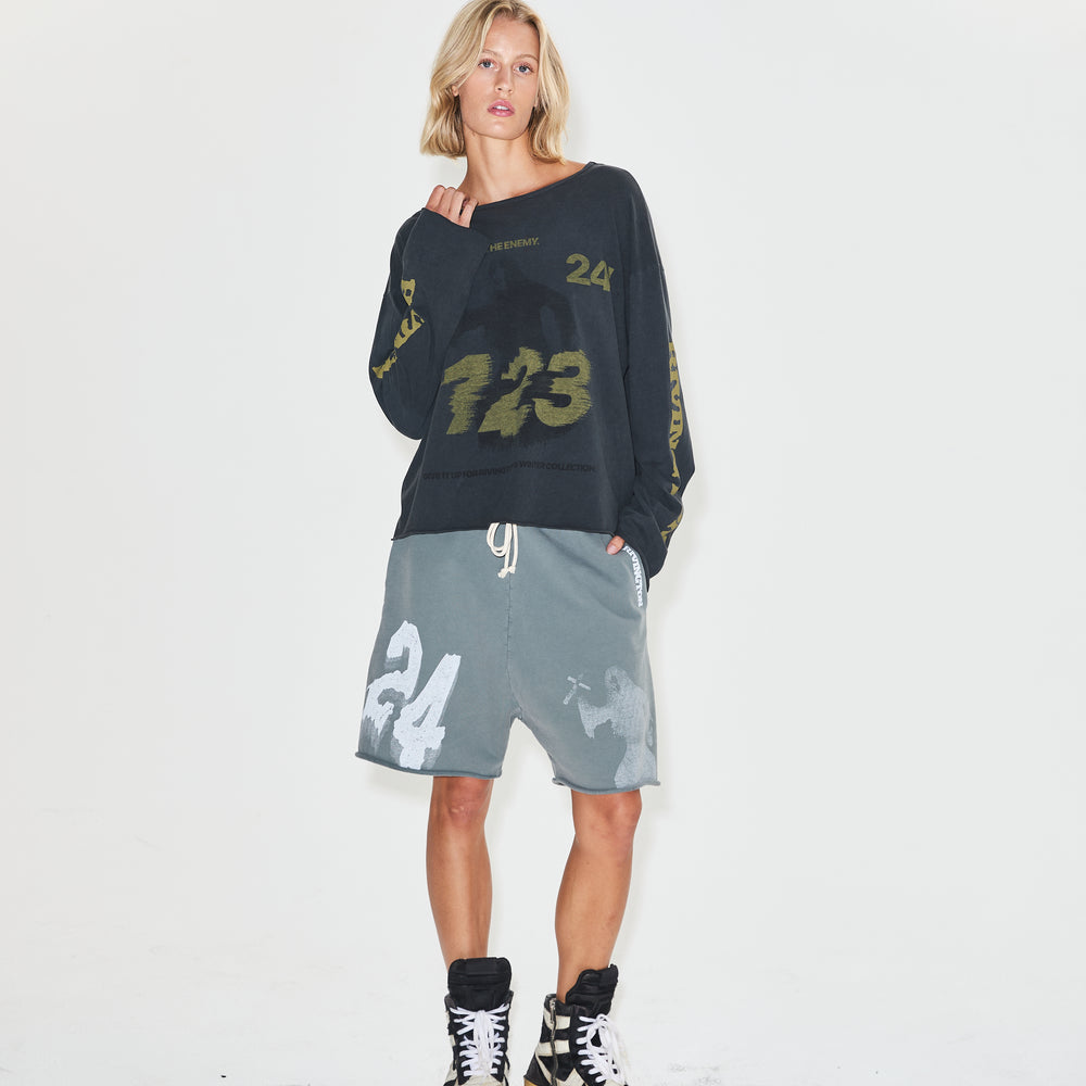 
                      
                        INRI ENEMY LONG SLEEVE
                      
                    