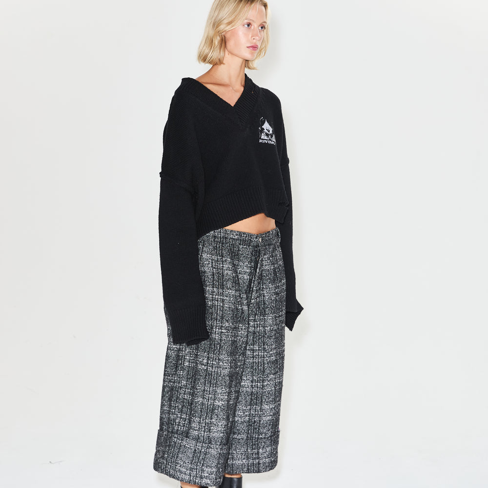 
                      
                        PENTA CROPPED SWEATER
                      
                    