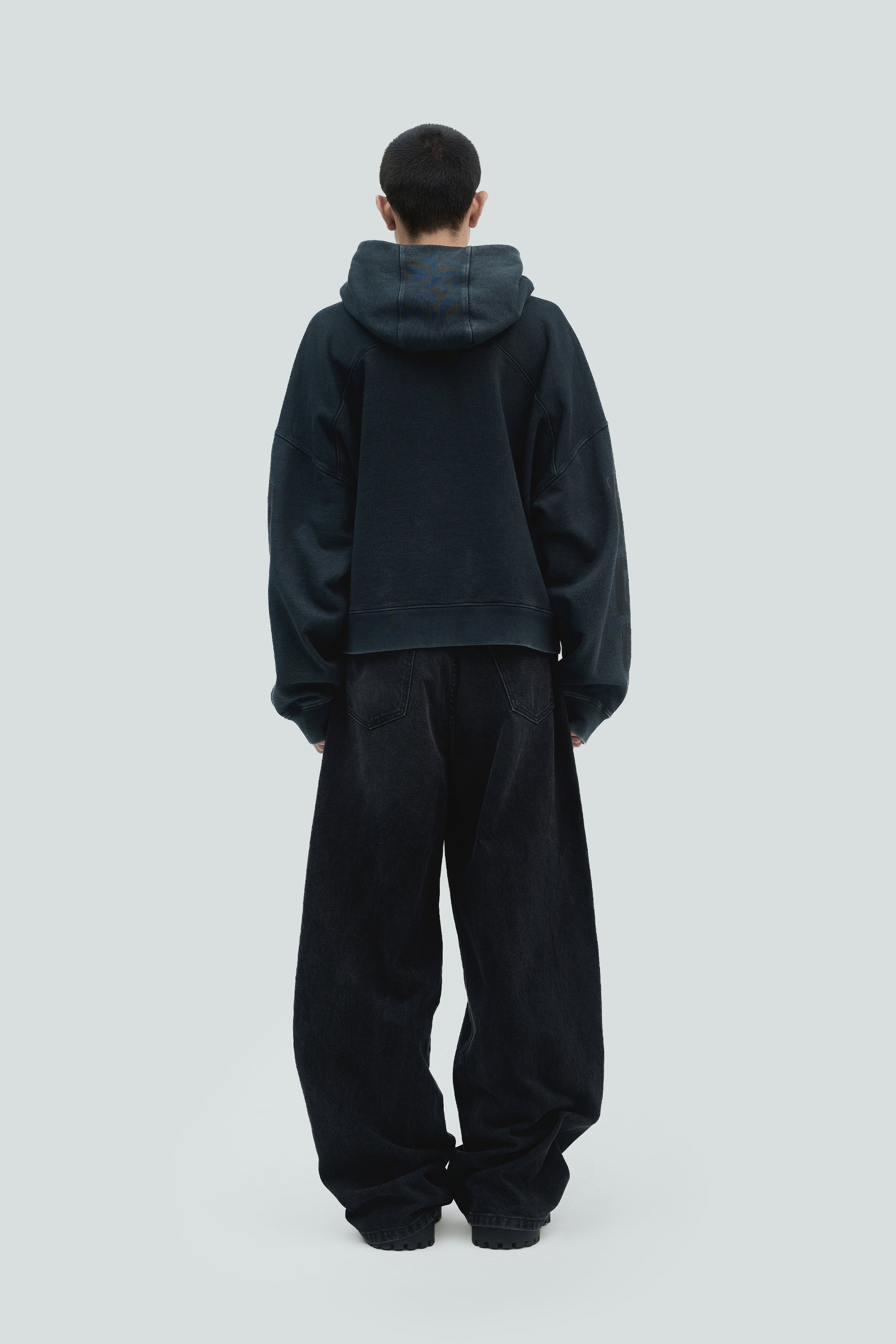 Sweatshirts - RIVINGTON roi Rebis